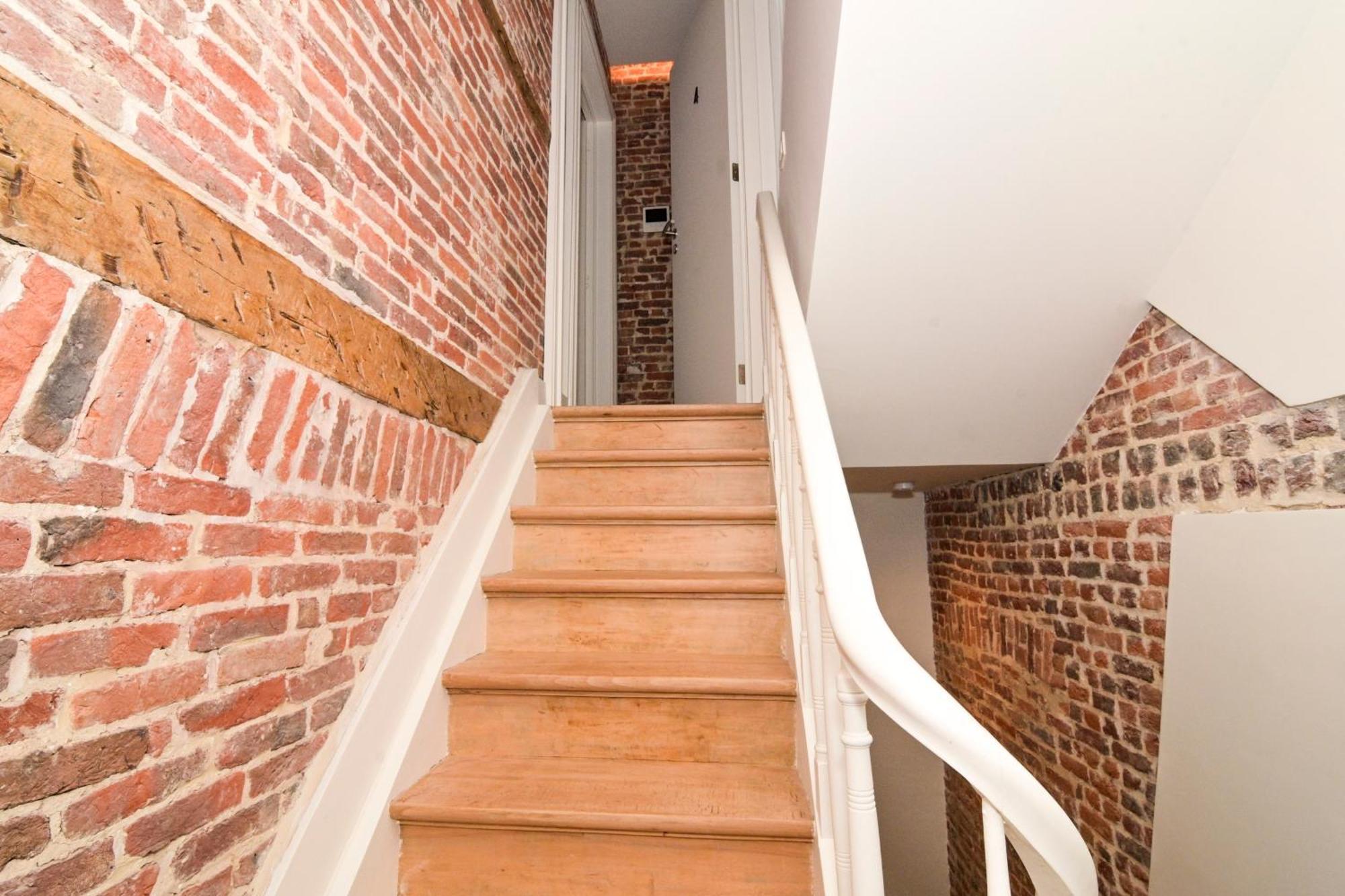 בריסל Family Duplex Getaway - Perfectly Positioned For City Adventures מראה חיצוני תמונה
